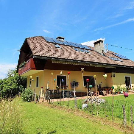 Apartment In Koettmannsdorf Near Bathing Lake Wurdach 외부 사진
